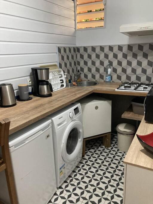 Agreable Logement, Bien Situe Schoelcher Exterior photo